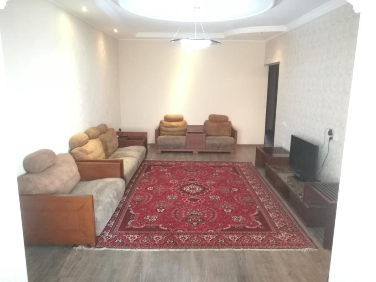 Apartment 2 Bed Room In The Center Апартамент 3-Х Комнатная В Центре Tashkent Esterno foto